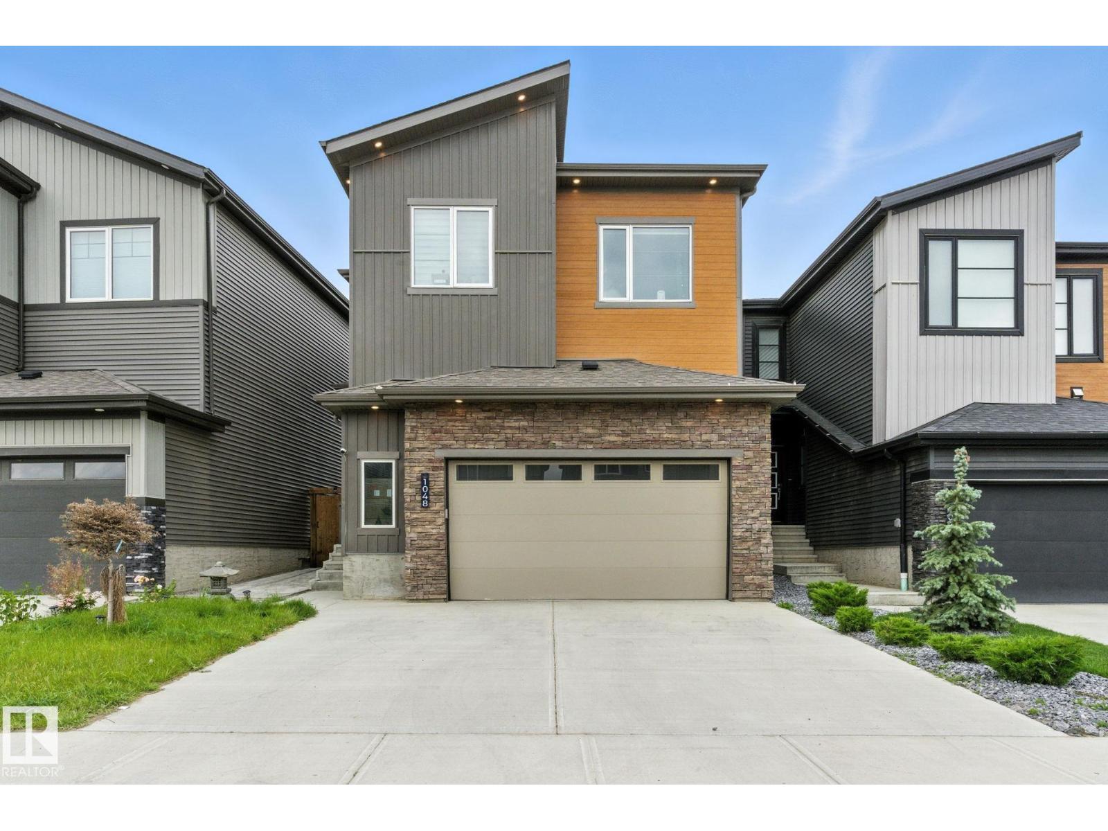 1048 GOLDFINCH WY NW, Edmonton, Alberta