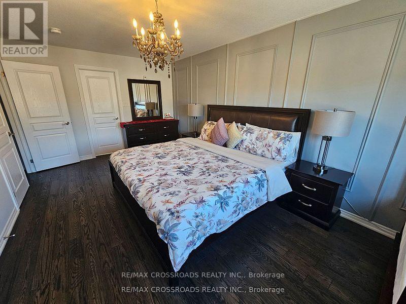 35 Cutts Crescent, Hamilton, Ontario  L0R 1C0 - Photo 12 - X12387976