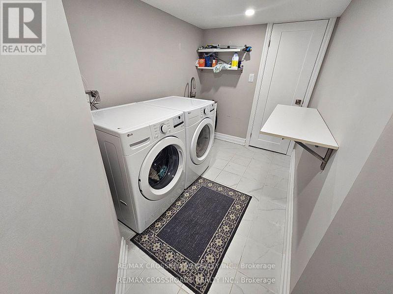 35 Cutts Crescent, Hamilton, Ontario  L0R 1C0 - Photo 30 - X12387976