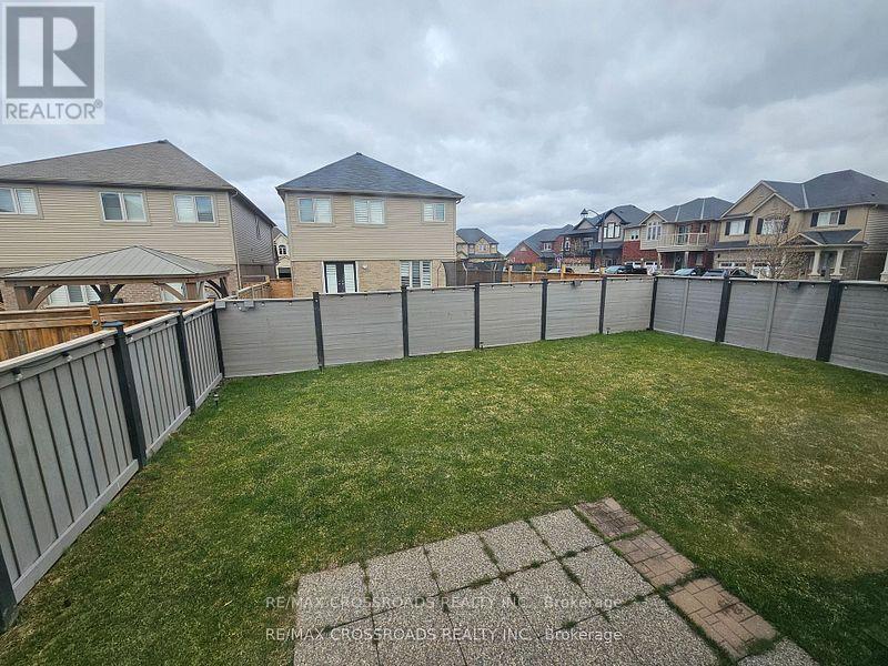 35 Cutts Crescent, Hamilton, Ontario  L0R 1C0 - Photo 31 - X12387976