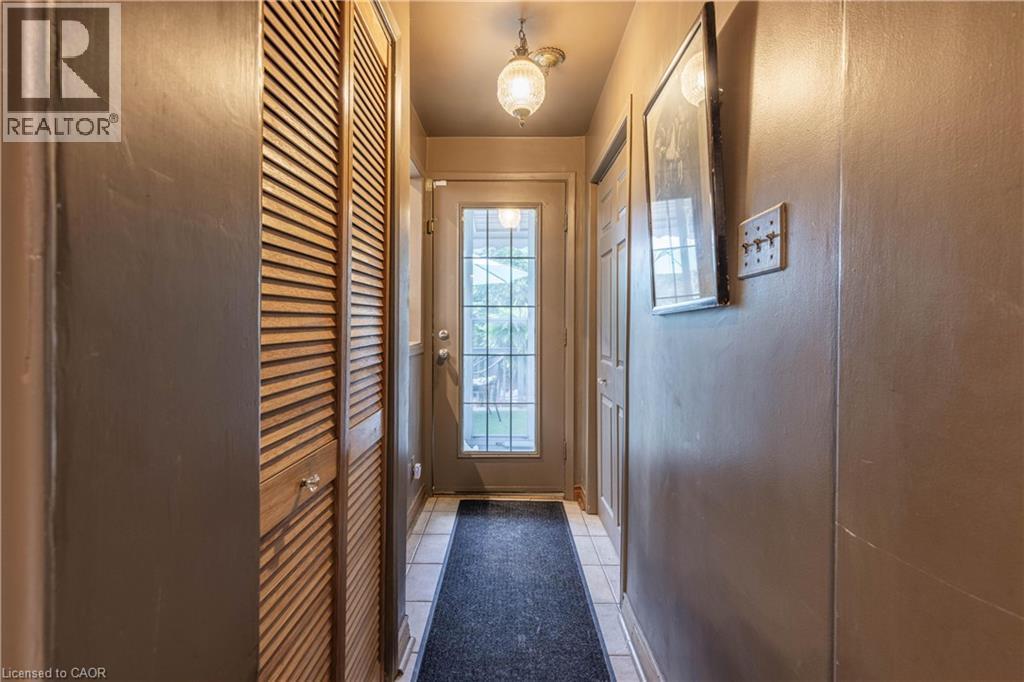 147 Geneva Street, St. Catharines, Ontario  L2R 4N7 - Photo 19 - 40767272