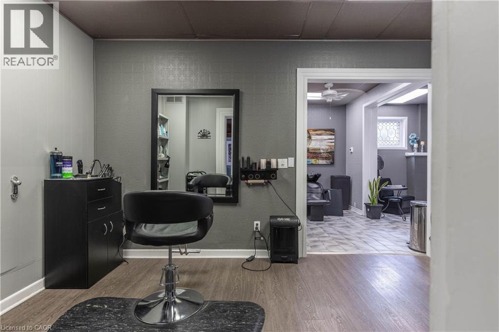 147 Geneva Street, St. Catharines, Ontario  L2R 4N7 - Photo 23 - 40767272