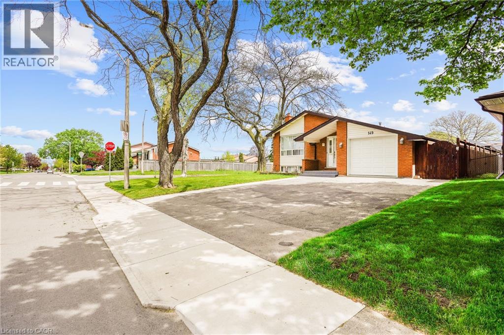 149 Greenford Drive, Hamilton, Ontario  L8G 2G9 - Photo 4 - 40766371