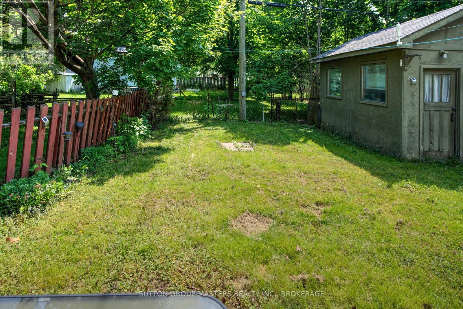 307 Palace Road, Kingston (Central City East), Ontario  K7L 4T4 - Photo 10 - X12388324
