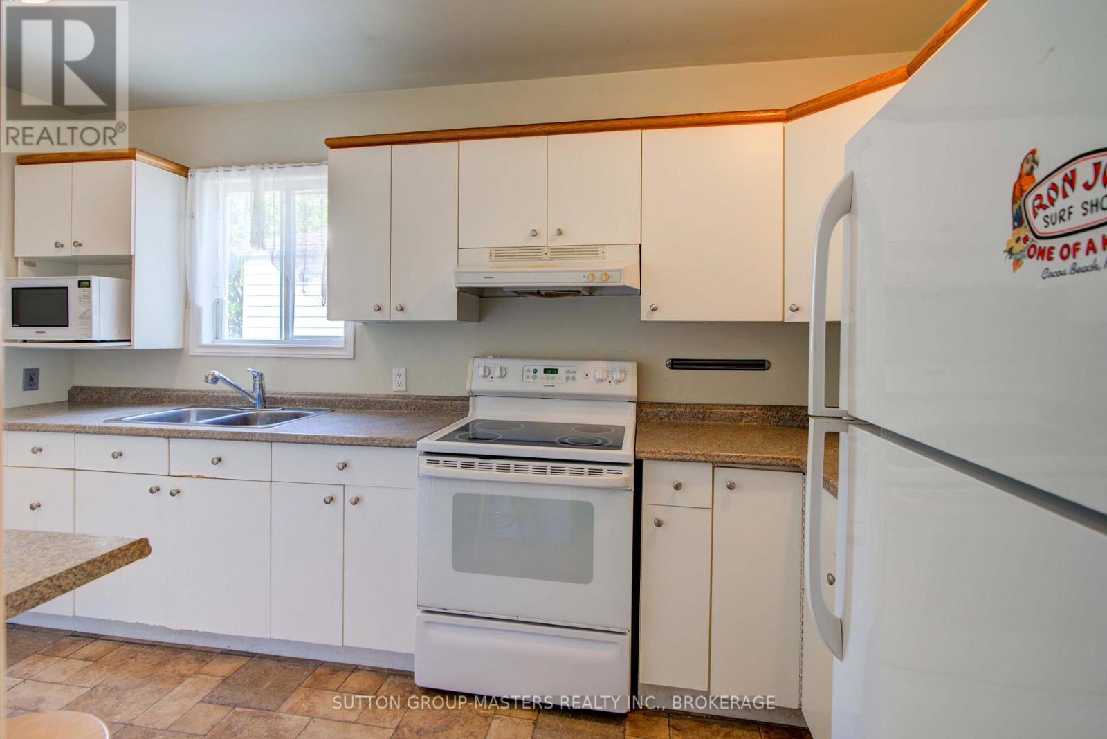 307 Palace Road, Kingston (Central City East), Ontario  K7L 4T4 - Photo 16 - X12388324