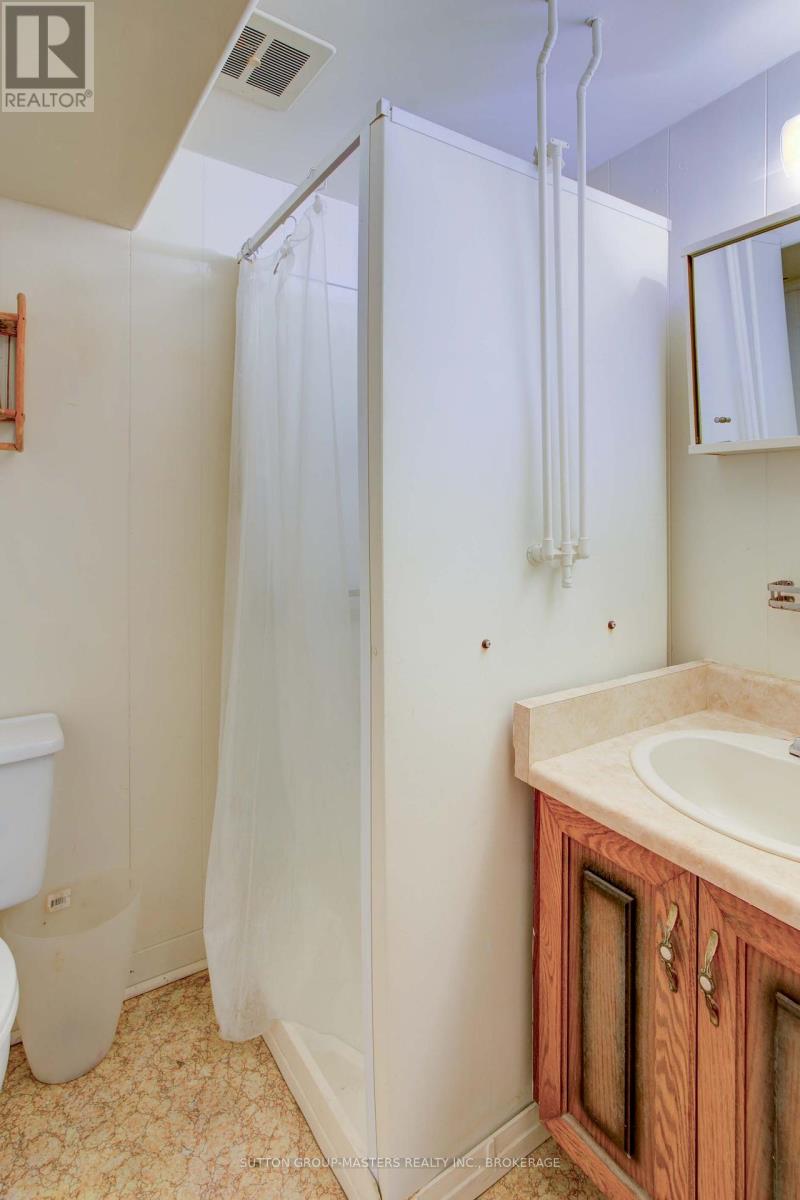 307 Palace Road, Kingston (Central City East), Ontario  K7L 4T4 - Photo 40 - X12388324