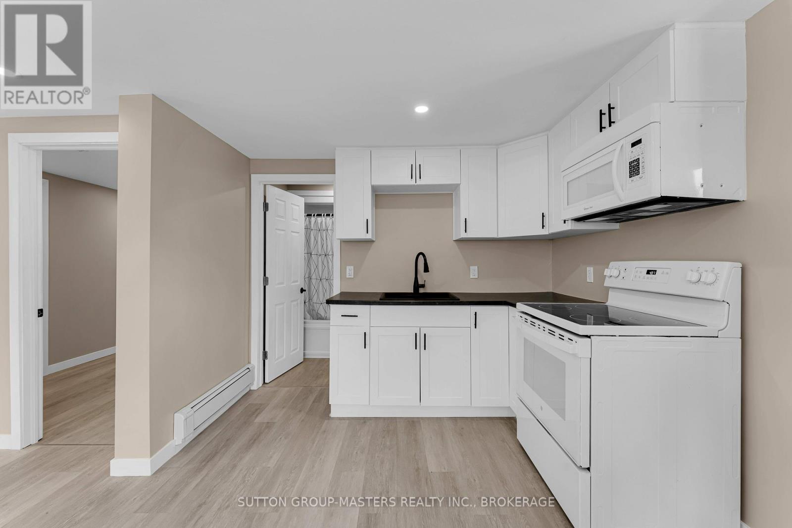 45 Quabbin Road, Front Of Yonge, Ontario  K0E 1R0 - Photo 12 - X12388347