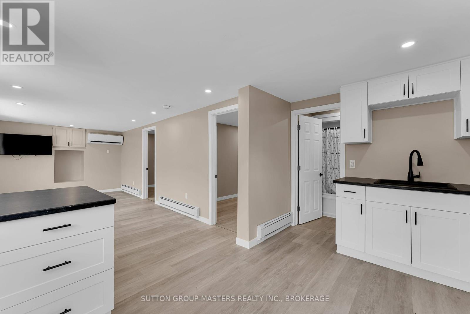 45 Quabbin Road, Front Of Yonge, Ontario  K0E 1R0 - Photo 13 - X12388347