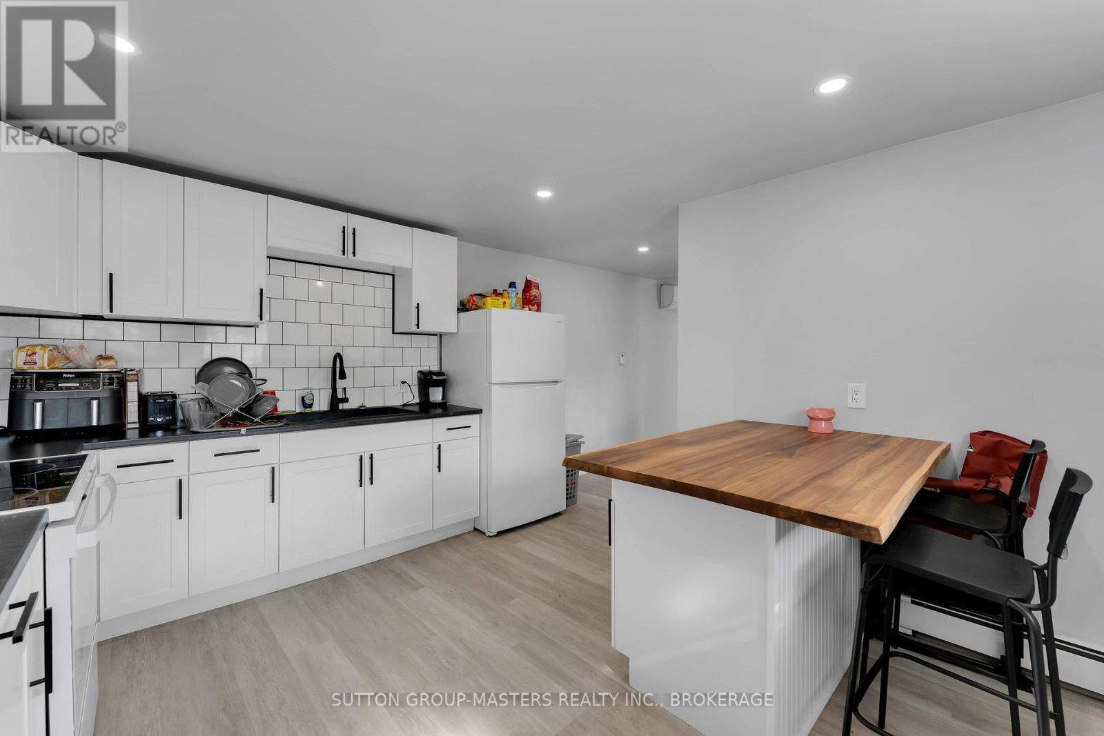 45 Quabbin Road, Front Of Yonge, Ontario  K0E 1R0 - Photo 21 - X12388347