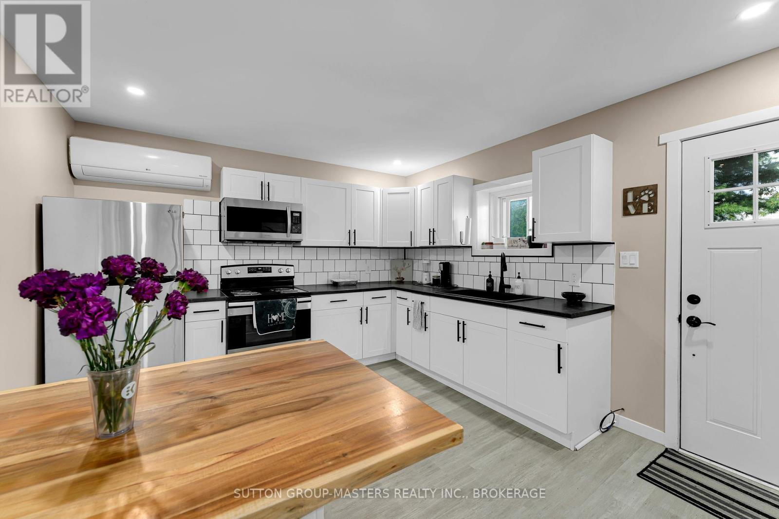 45 Quabbin Road, Front Of Yonge, Ontario  K0E 1R0 - Photo 31 - X12388347