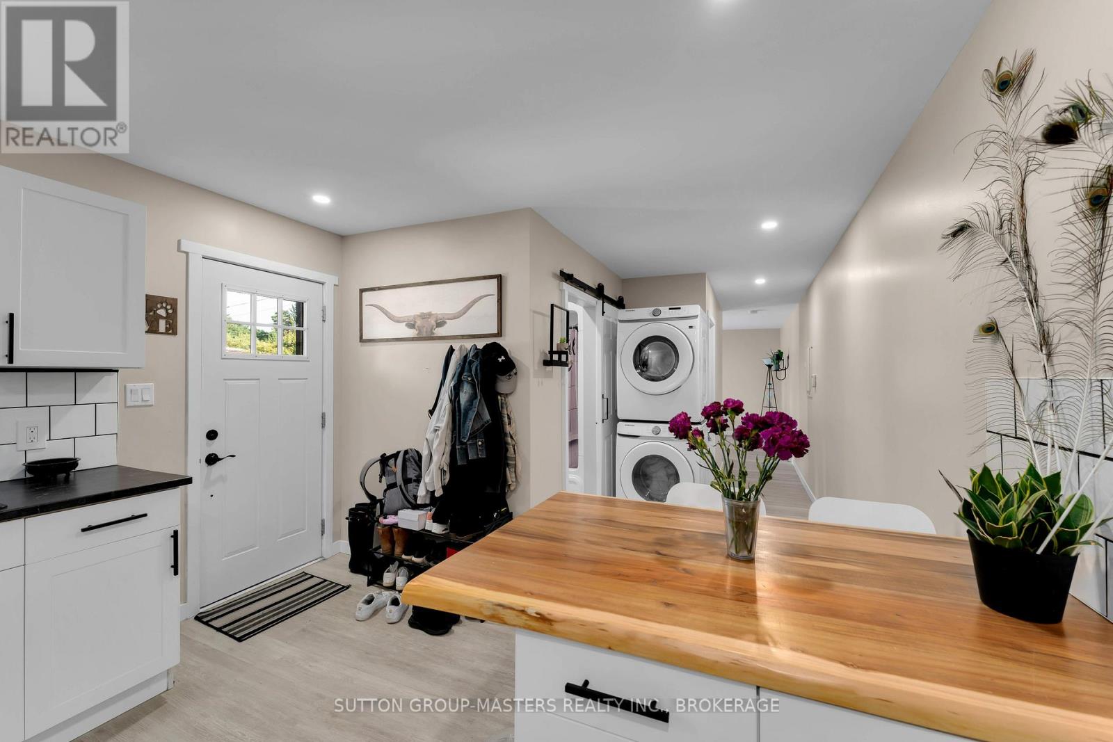 45 Quabbin Road, Front Of Yonge, Ontario  K0E 1R0 - Photo 33 - X12388347