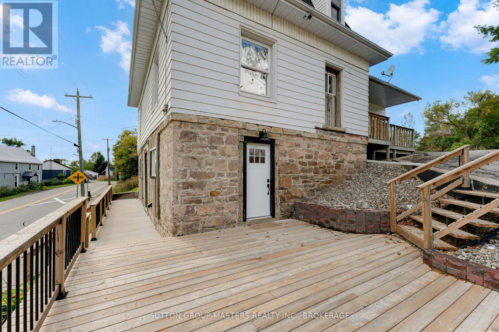 45 Quabbin Road, Front Of Yonge, Ontario  K0E 1R0 - Photo 4 - X12388347