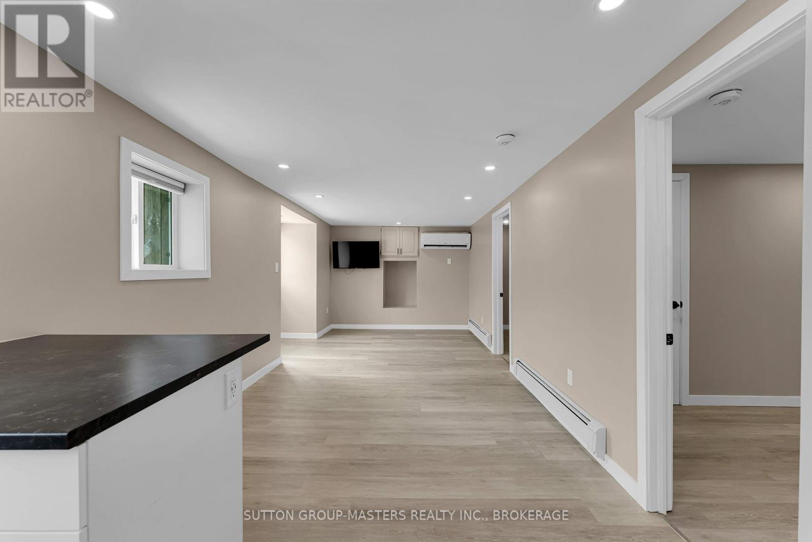 45 Quabbin Road, Front Of Yonge, Ontario  K0E 1R0 - Photo 7 - X12388347