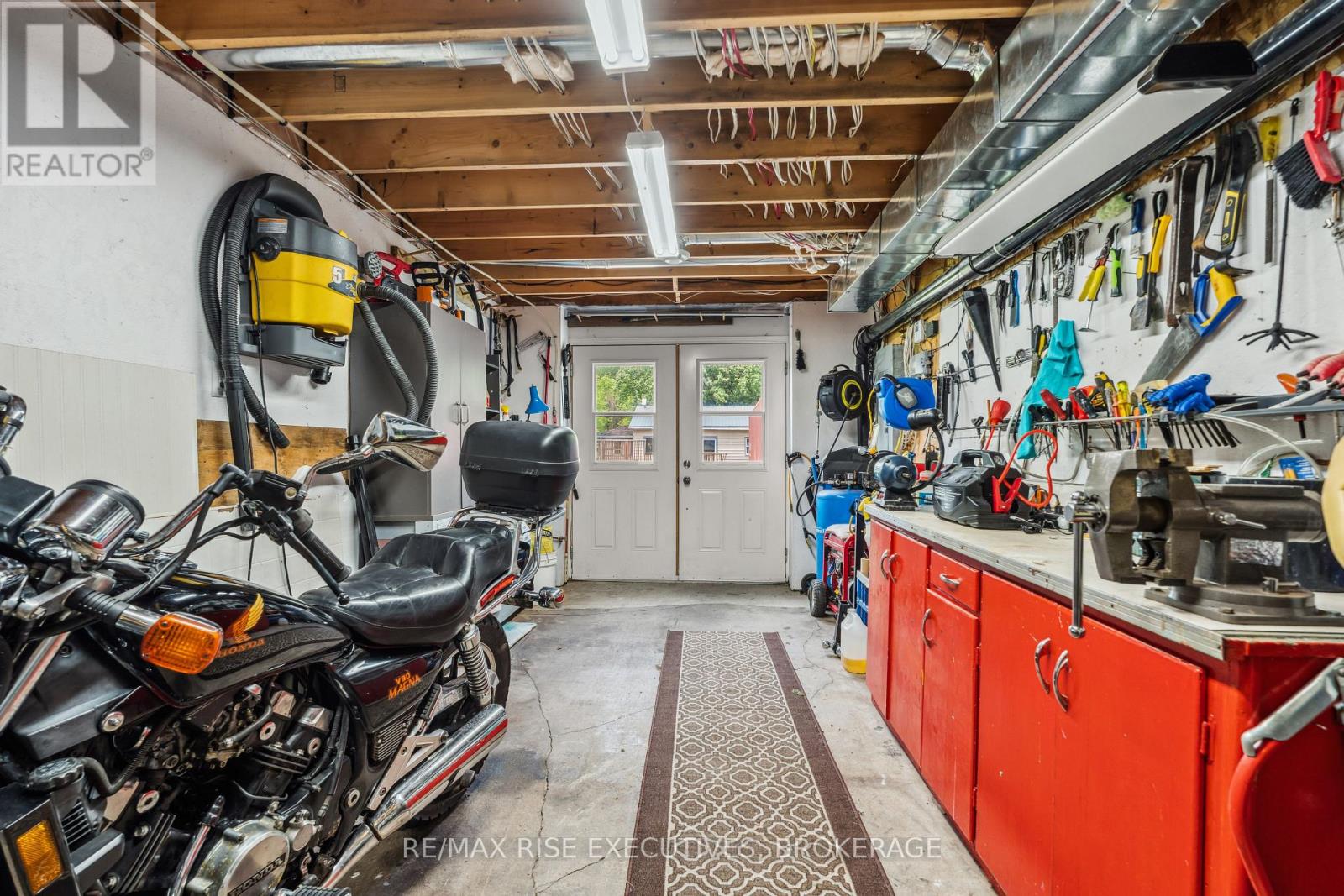 204 R33 N, Rideau Lakes, Ontario  K0G 1V0 - Photo 31 - X12388360