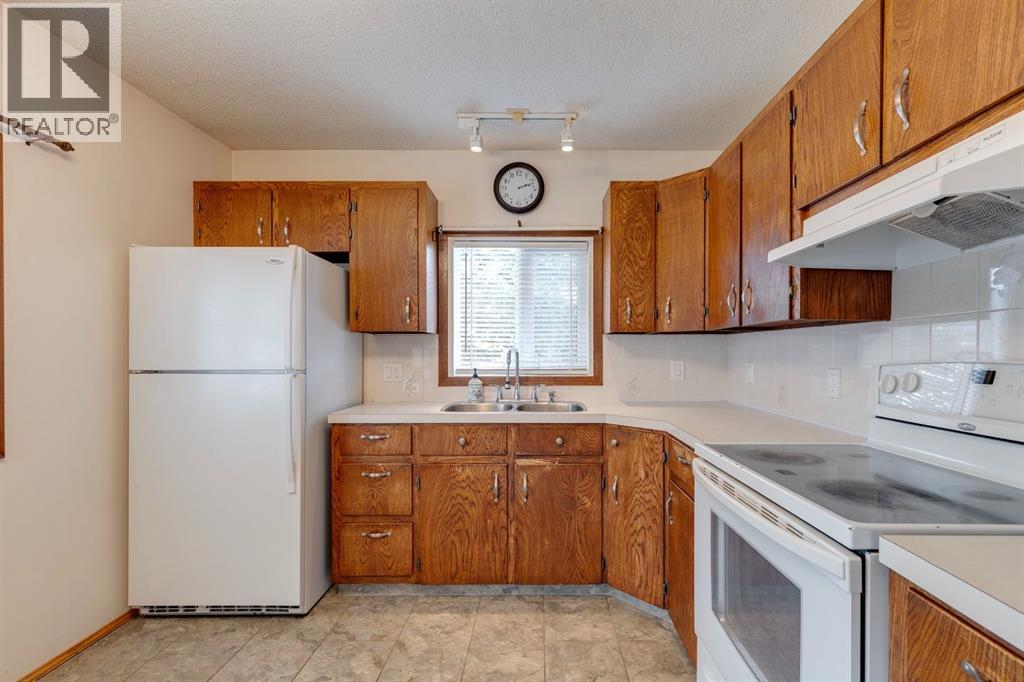 429 3 Avenue Ne, Airdrie, Alberta  T4B 1R8 - Photo 25 - A2254173