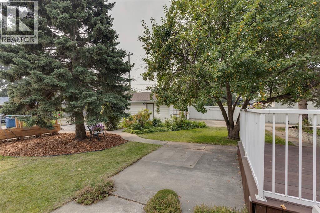 429 3 Avenue Ne, Airdrie, Alberta  T4B 1R8 - Photo 7 - A2254173