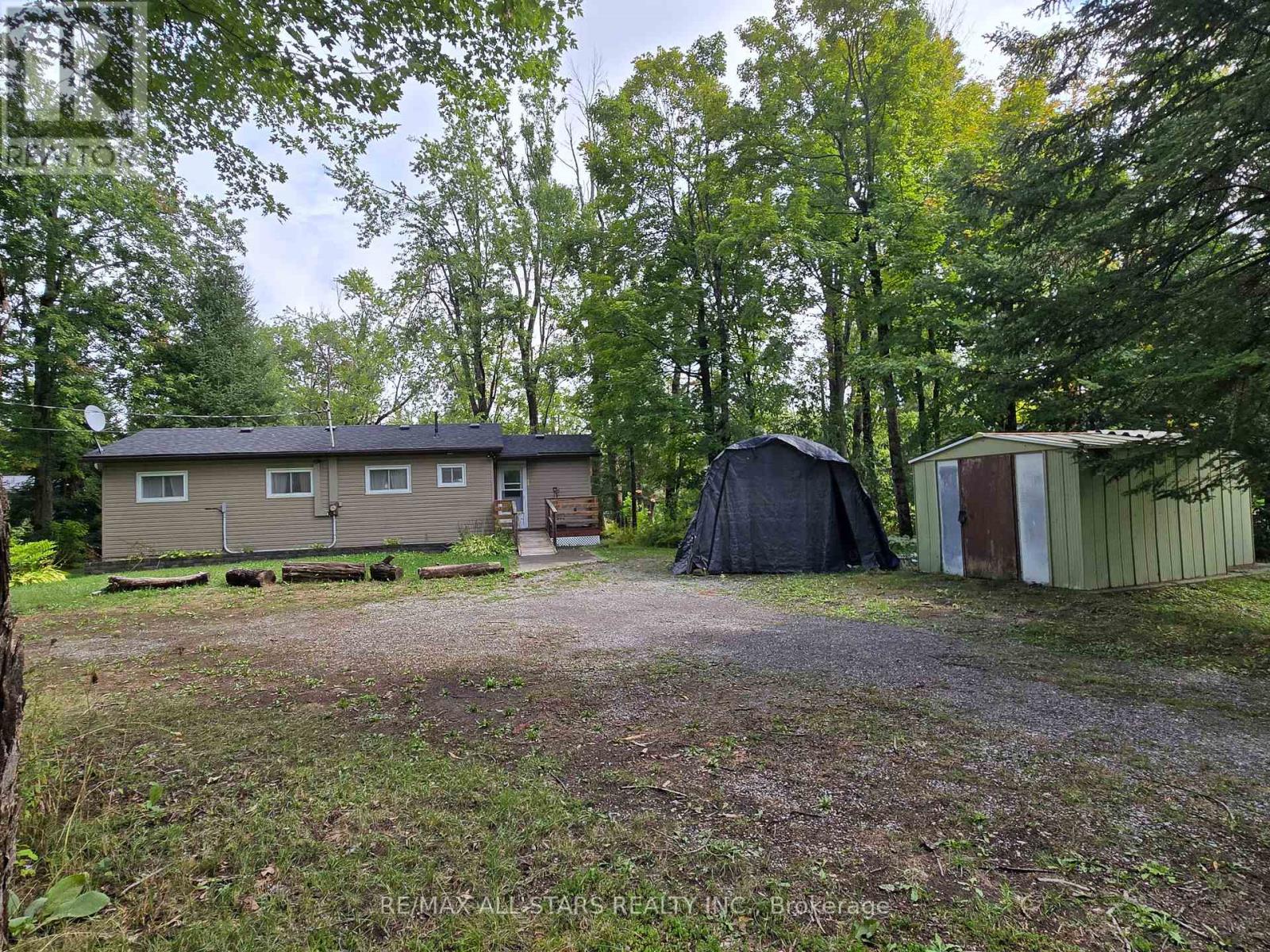 47 Kennedy Drive, Trent Lakes, Ontario  K0M 1A0 - Photo 27 - X12388329
