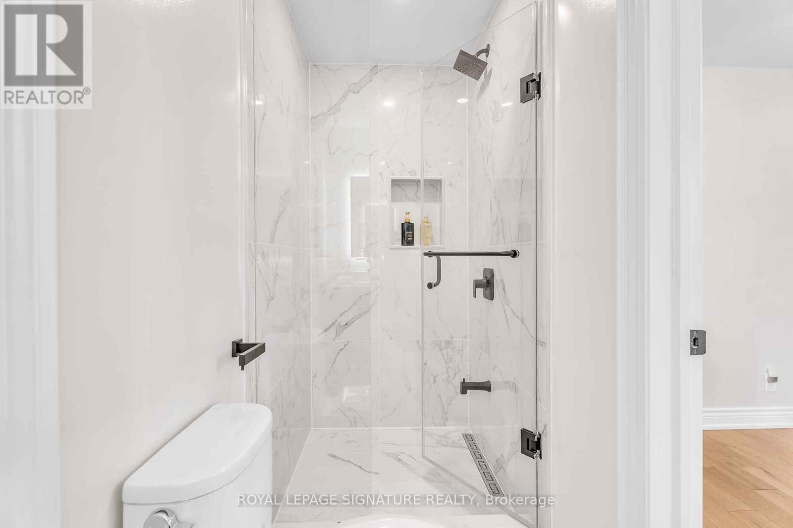 47 Tofino Crescent, Toronto (Banbury-Don Mills), Ontario  M3B 1R9 - Photo 27 - C12388155
