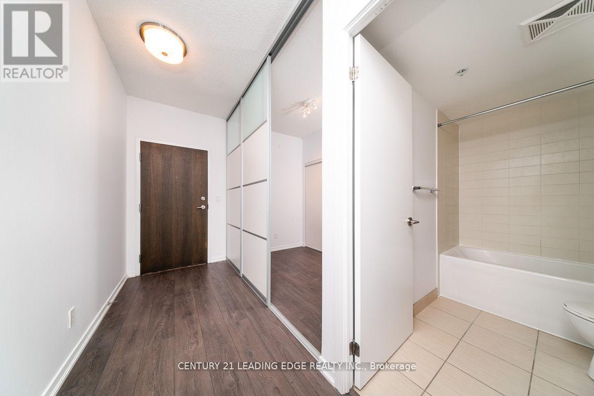 616 - 68 Abell Street, Toronto (Little Portugal), Ontario  M6J 0B1 - Photo 6 - C12388284