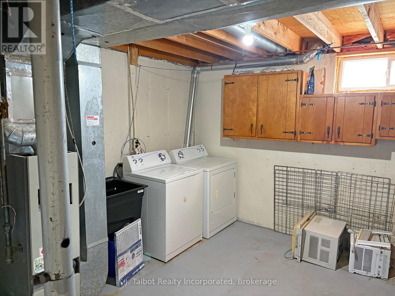118 Bennett Street E, Goderich, Ontario  N7A 4H4 - Photo 22 - X12388377