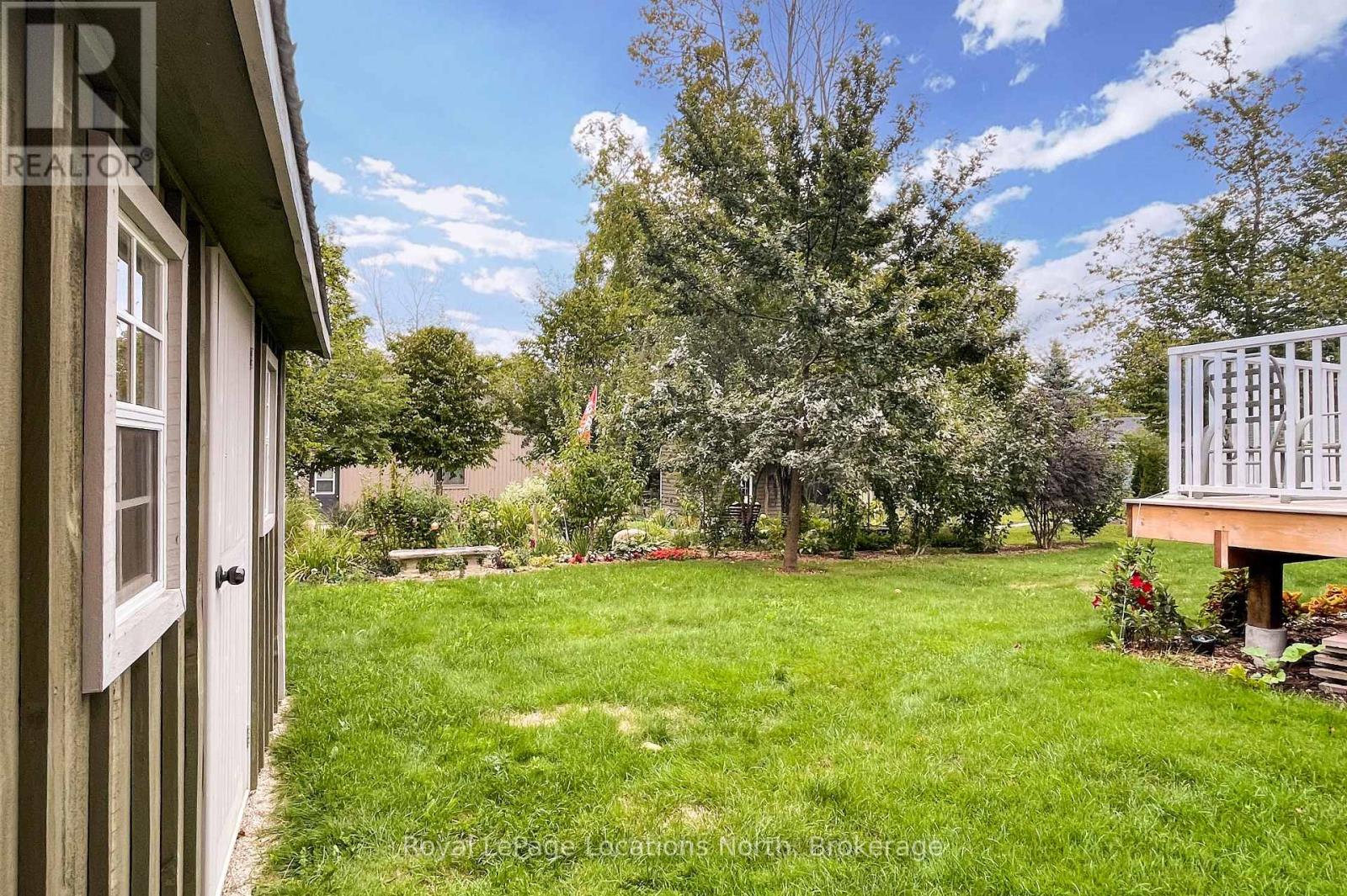 223 Pearson Street, Meaford, Ontario  N4L 1L6 - Photo 10 - X12388401