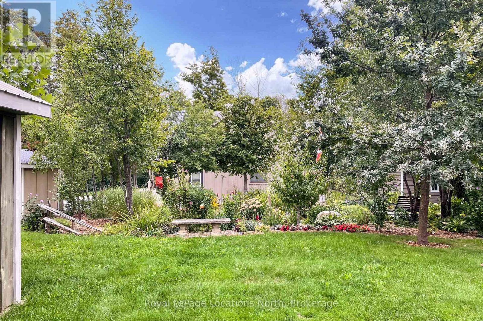 223 Pearson Street, Meaford, Ontario  N4L 1L6 - Photo 12 - X12388401