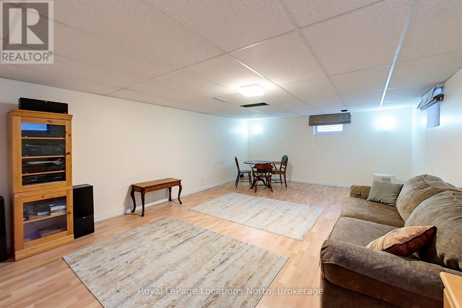 223 Pearson Street, Meaford, Ontario  N4L 1L6 - Photo 39 - X12388401