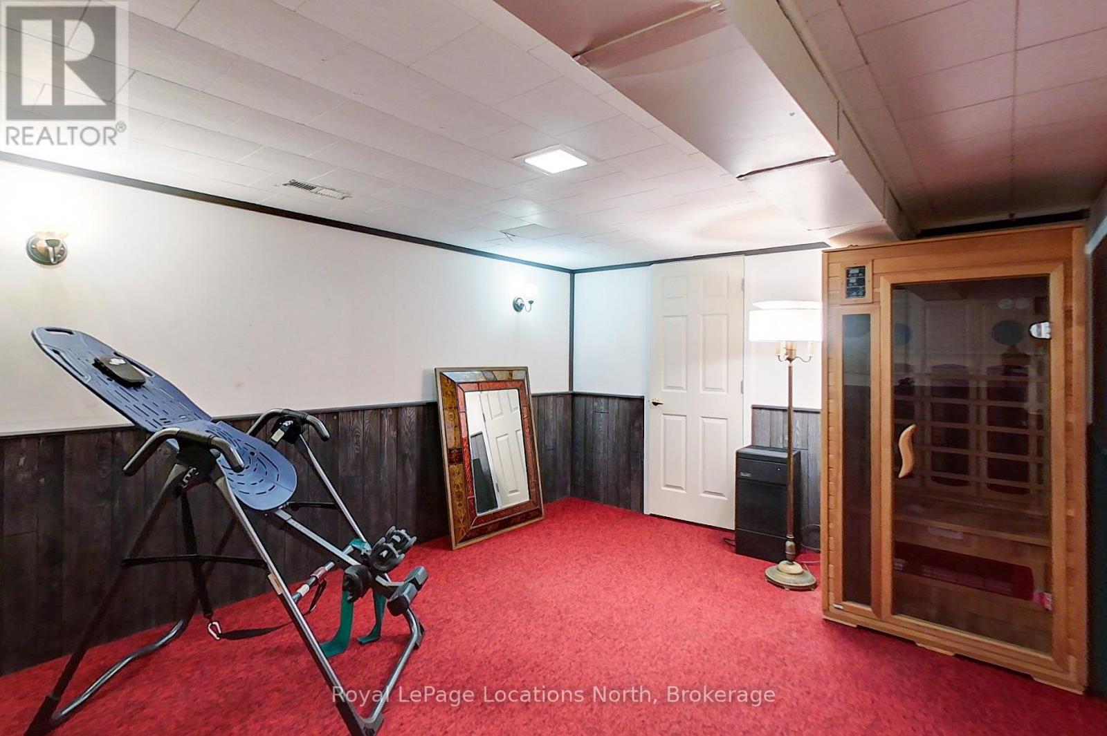 223 Pearson Street, Meaford, Ontario  N4L 1L6 - Photo 41 - X12388401