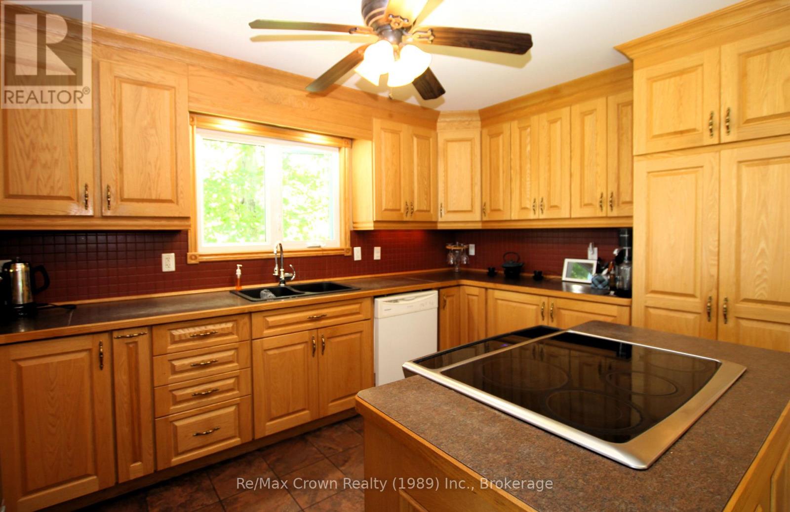 130b Barrett Road, Nipissing, Ontario  P0H 1J0 - Photo 17 - X12388411