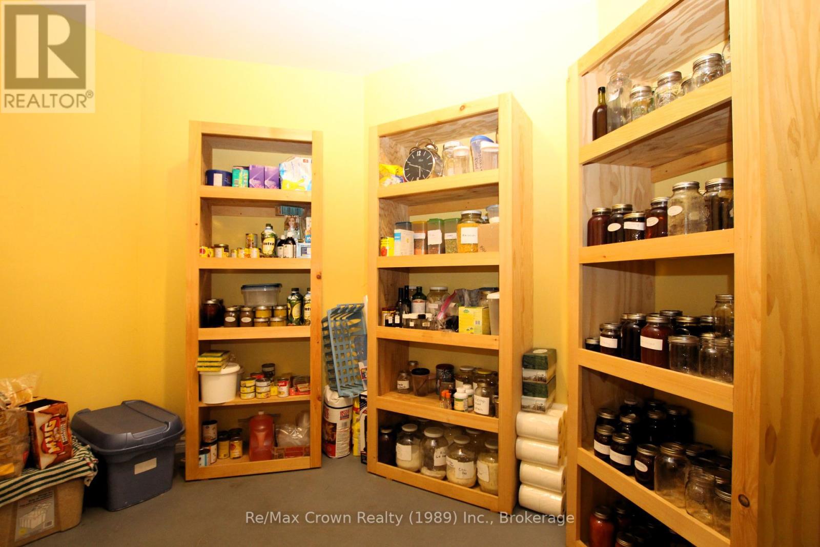 130b Barrett Road, Nipissing (Commanda), Ontario  P0H 1J0 - Photo 32 - X12388411