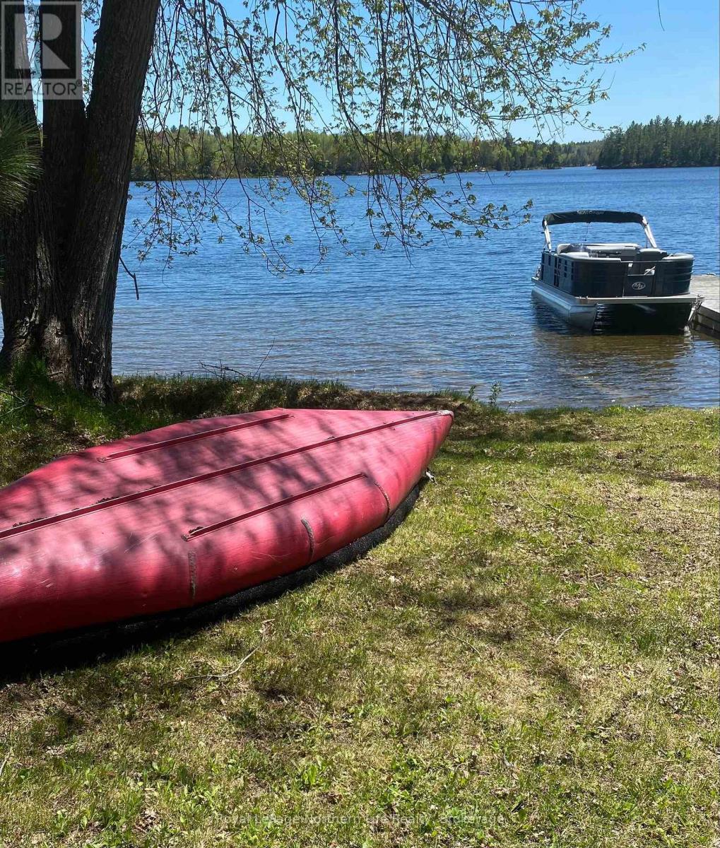 2251 Peninsula Road, North Bay, Ontario  P1B 8G4 - Photo 17 - X12388106