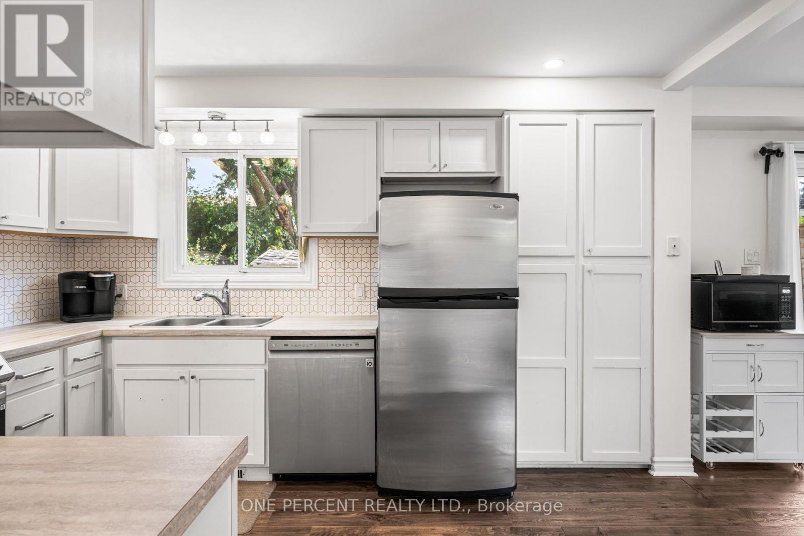 16 Shouldice Crescent, Ottawa, Ontario  K2L 1M9 - Photo 11 - X12388351