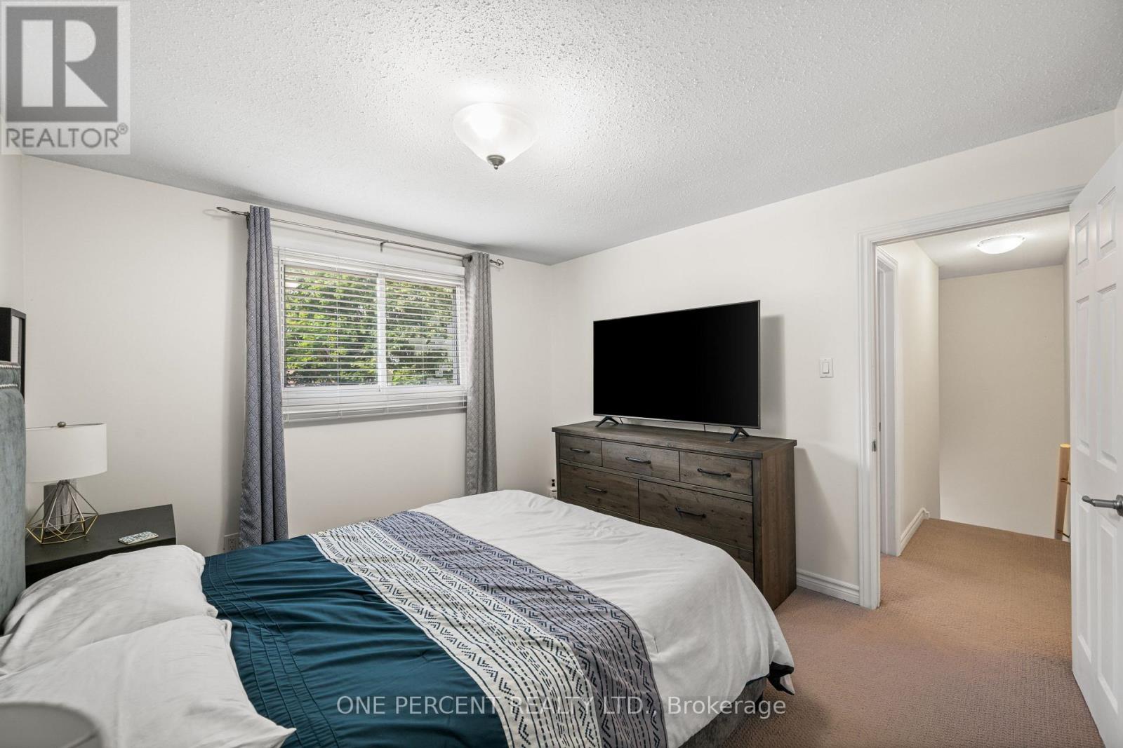16 Shouldice Crescent, Ottawa, Ontario  K2L 1M9 - Photo 16 - X12388351