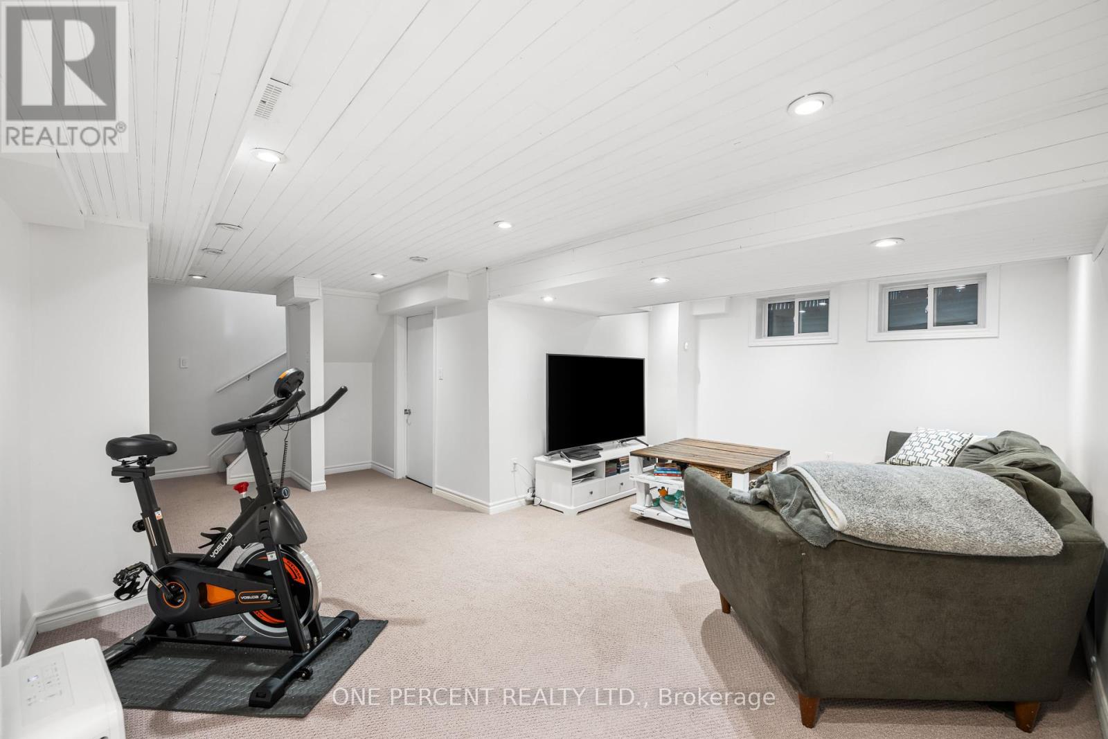 16 Shouldice Crescent, Ottawa, Ontario  K2L 1M9 - Photo 25 - X12388351