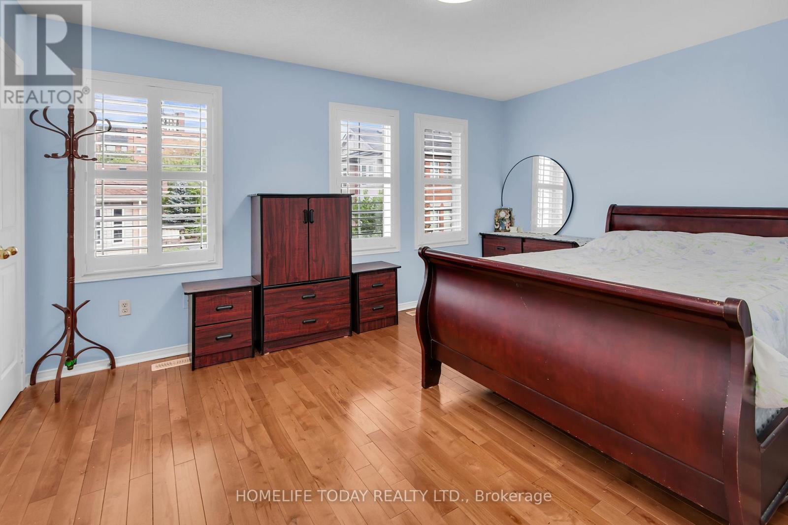 2nd & 3rd Floor - 33 Archibald Mews, Toronto, Ontario  M1P 0A5 - Photo 27 - E12388257