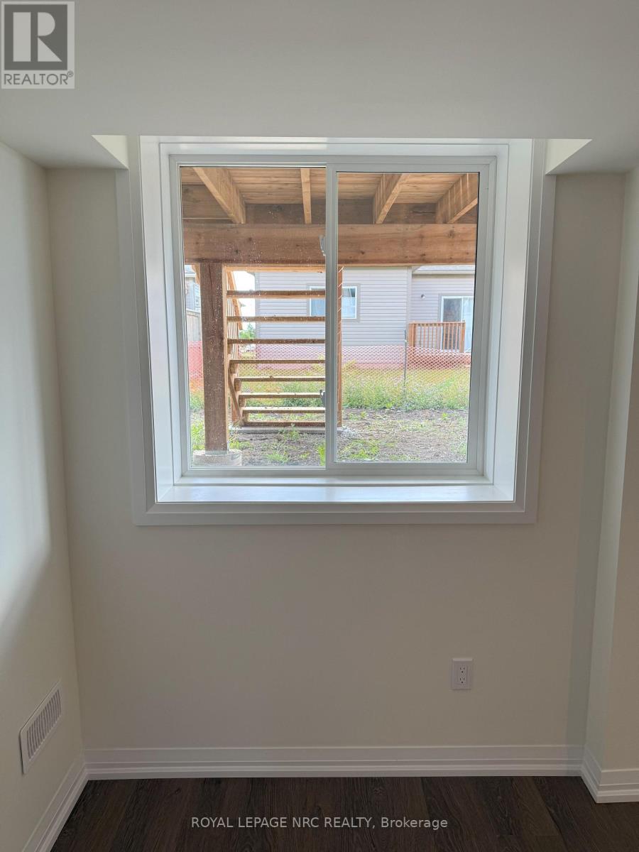 Basement - 397 Garrison Road, Fort Erie, Ontario  L2A 1N1 - Photo 11 - X12388349