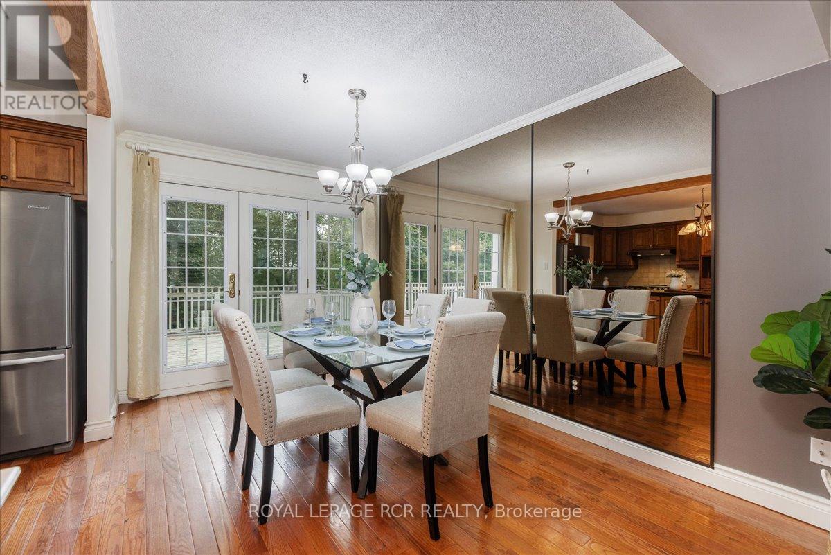 3 Royal Oak Road, East Gwillimbury (Mt Albert), Ontario  L0G 1M0 - Photo 10 - N12388093