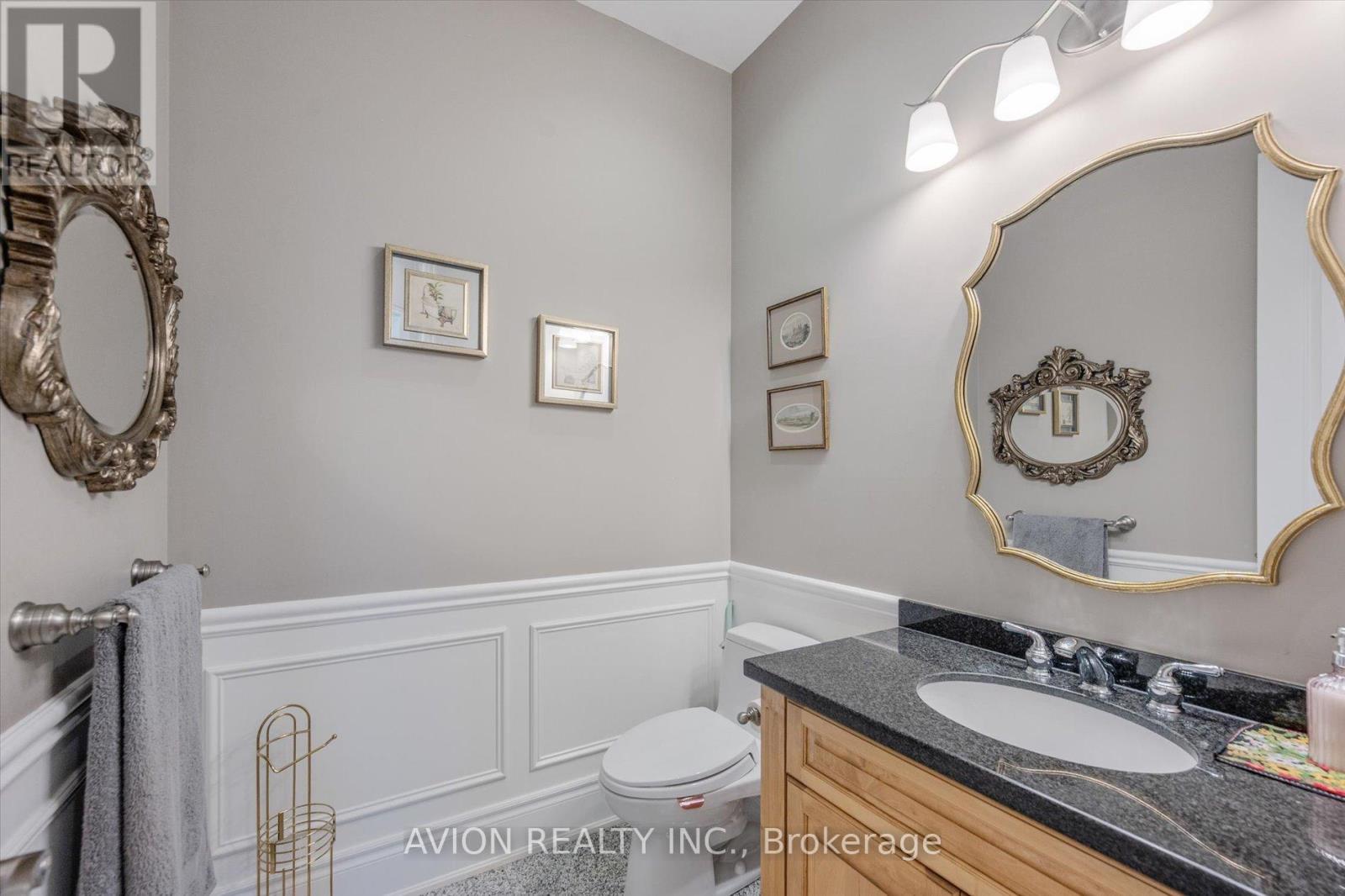 37 Frybrook Crescent, Richmond Hill (Bayview Hill), Ontario  L4B 4B9 - Photo 18 - N12388156