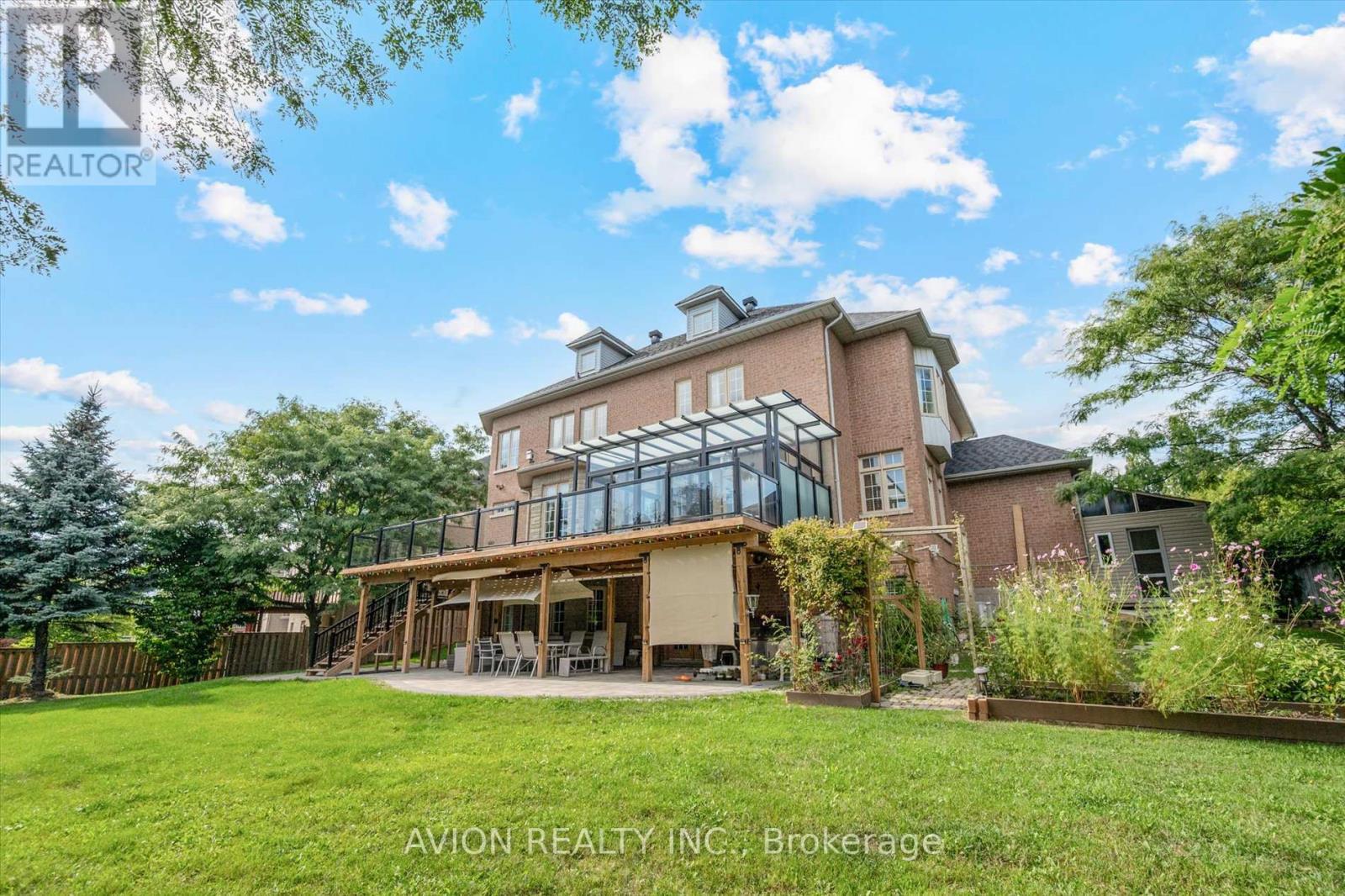 37 Frybrook Crescent, Richmond Hill (Bayview Hill), Ontario  L4B 4B9 - Photo 46 - N12388156