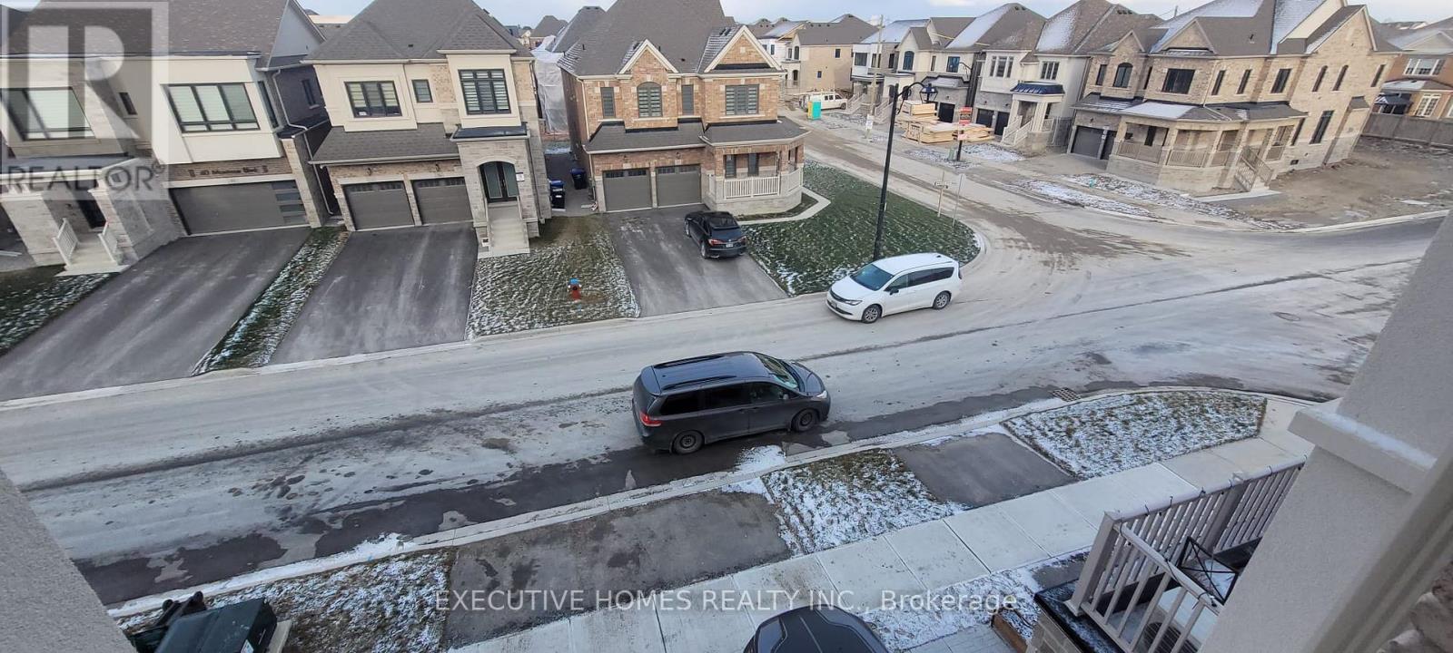 39 MONTROSE BOULEVARD, Bradford West Gwillimbury, Ontario