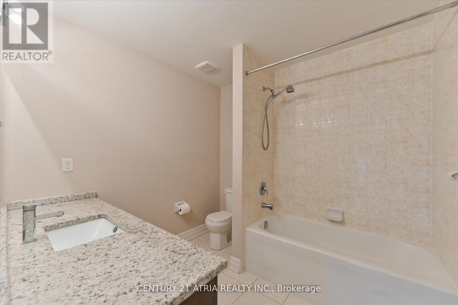 31 Fred Mason Street, Georgina, Ontario  L4P 0B2 - Photo 29 - N12388242