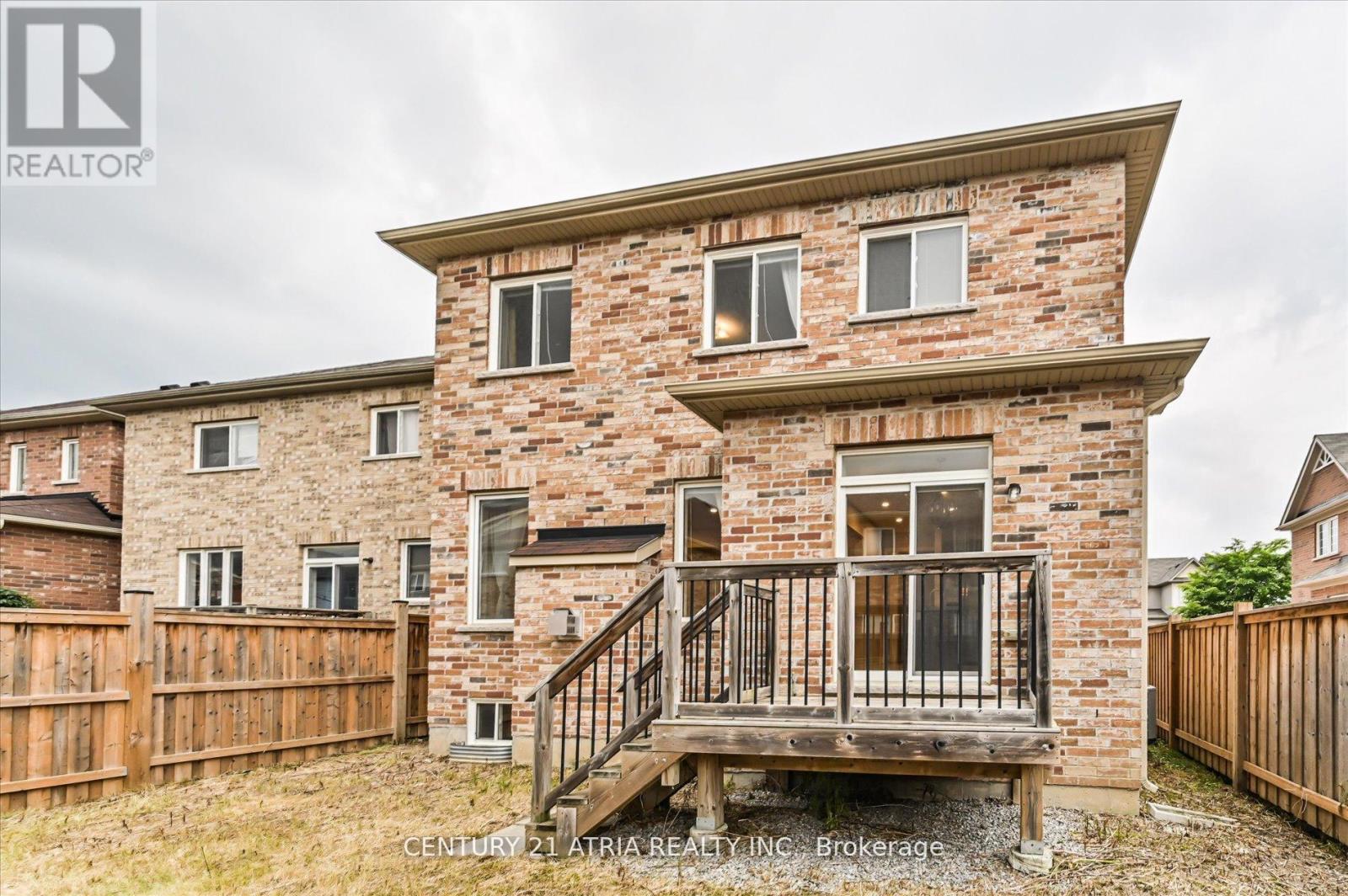 31 Fred Mason Street, Georgina, Ontario  L4P 0B2 - Photo 33 - N12388242