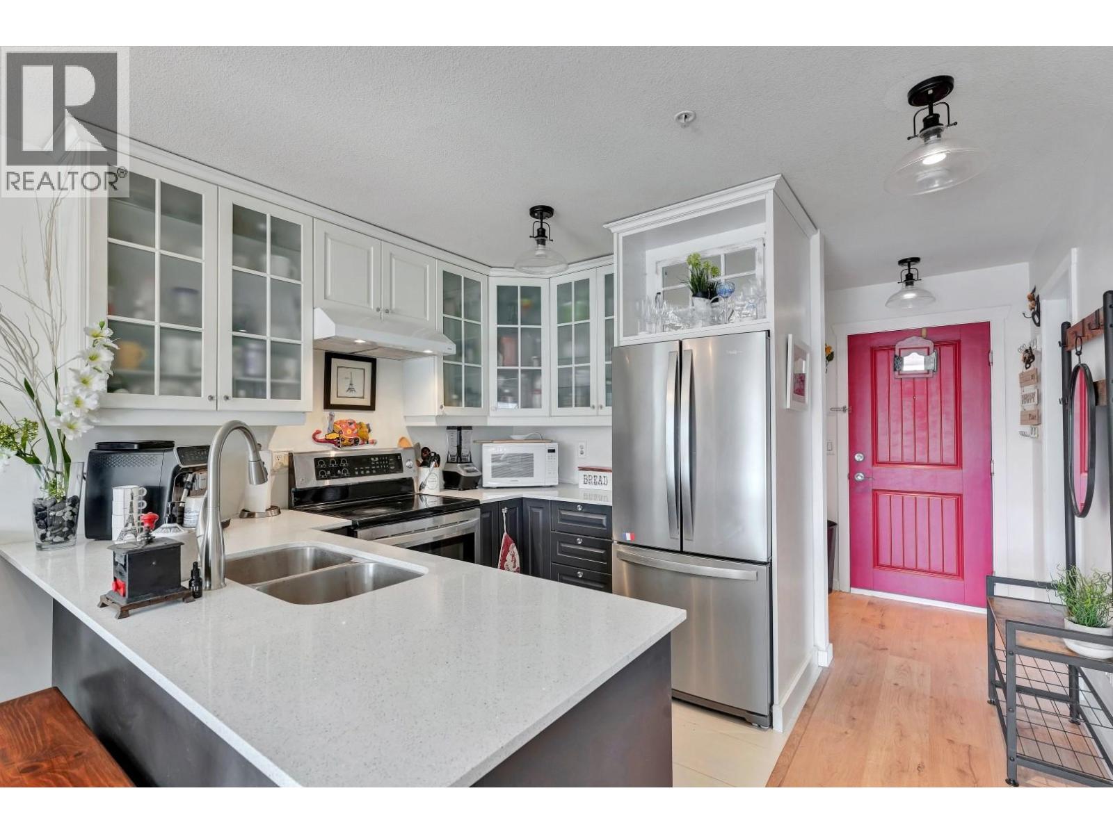 307 2342 WELCHER AVENUE, Port Coquitlam, British Columbia