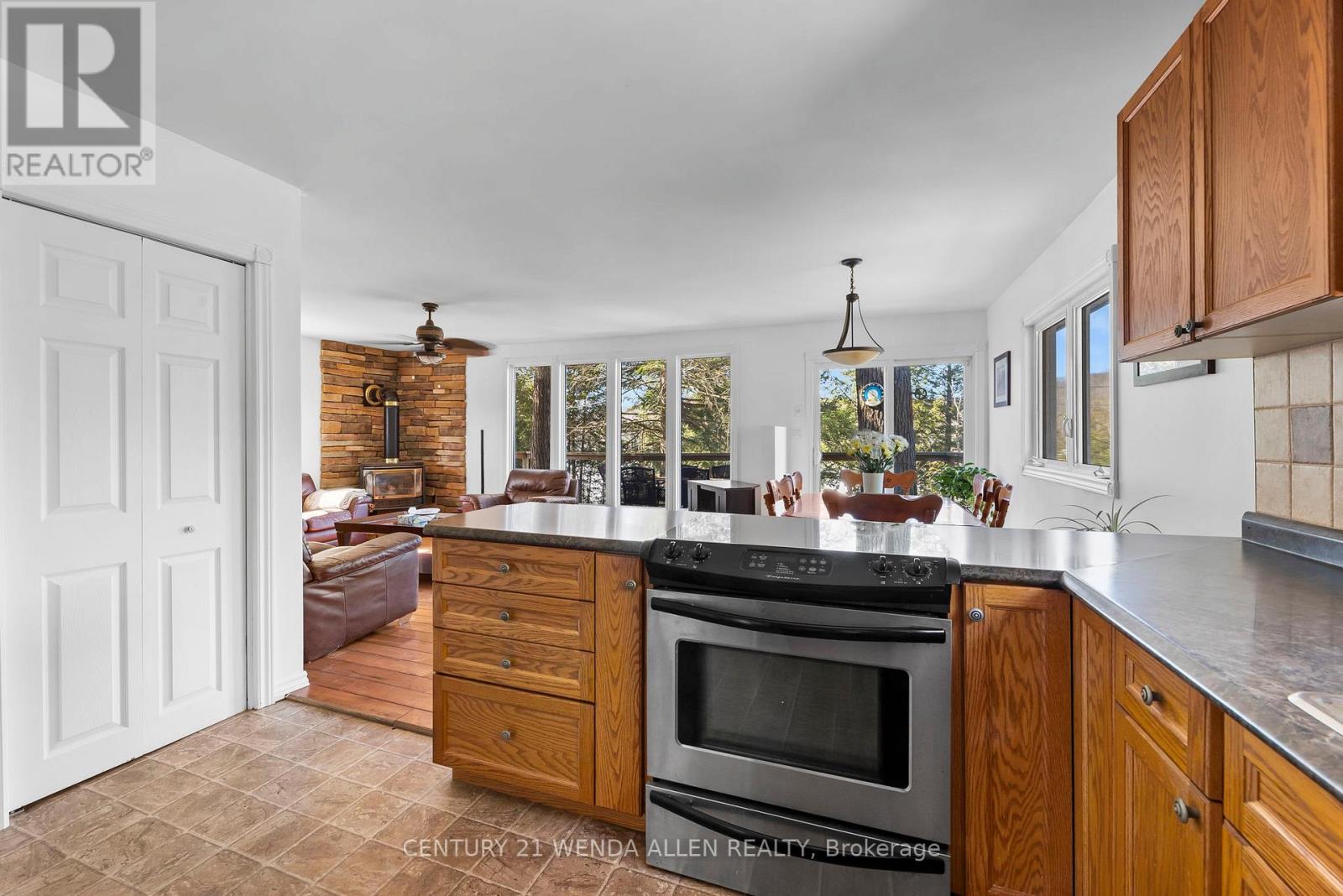 34c Bentley Lake Place, Faraday, Ontario  K0L 1C0 - Photo 17 - X12374513