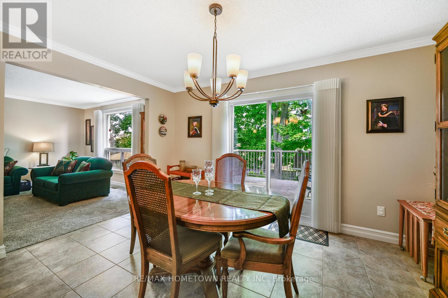 80 Cambridge Crescent, Brockville, Ontario  K6V 6L8 - Photo 10 - X12388402