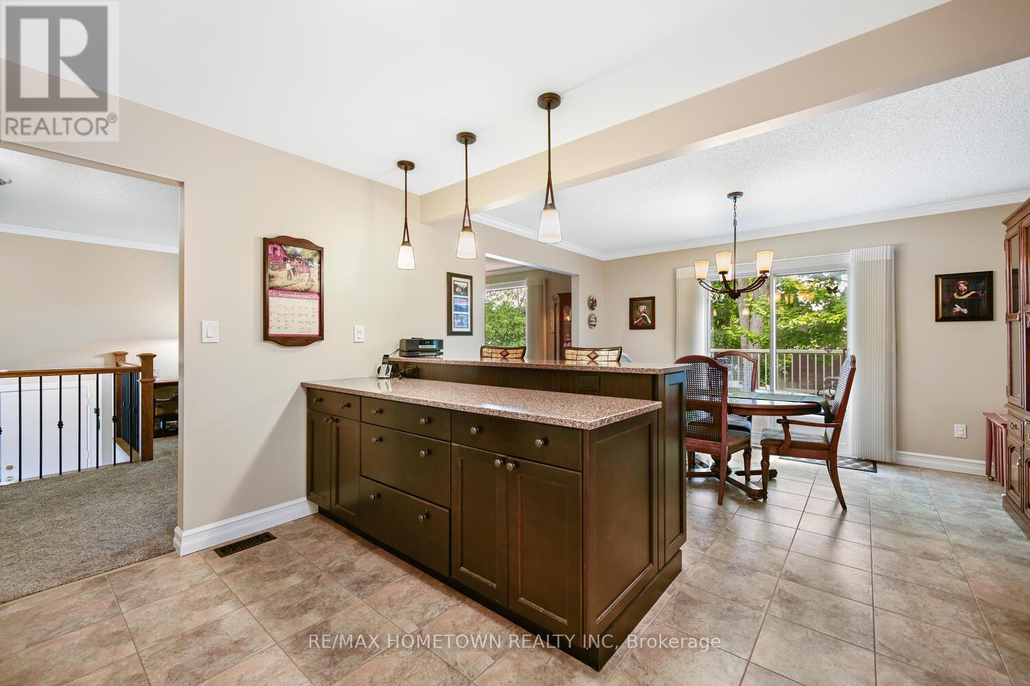 80 Cambridge Crescent, Brockville, Ontario  K6V 6L8 - Photo 15 - X12388402