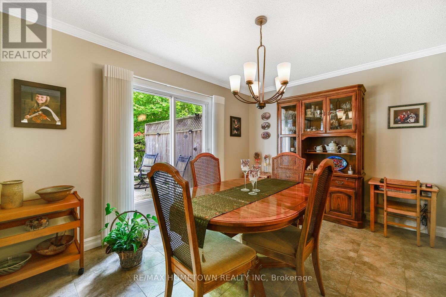 80 Cambridge Crescent, Brockville, Ontario  K6V 6L8 - Photo 9 - X12388402