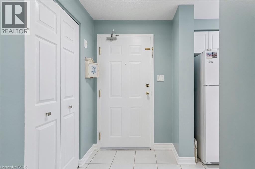 970 Golf Links Road Unit# 302, Ancaster, Ontario  L9K 1J8 - Photo 7 - 40765555