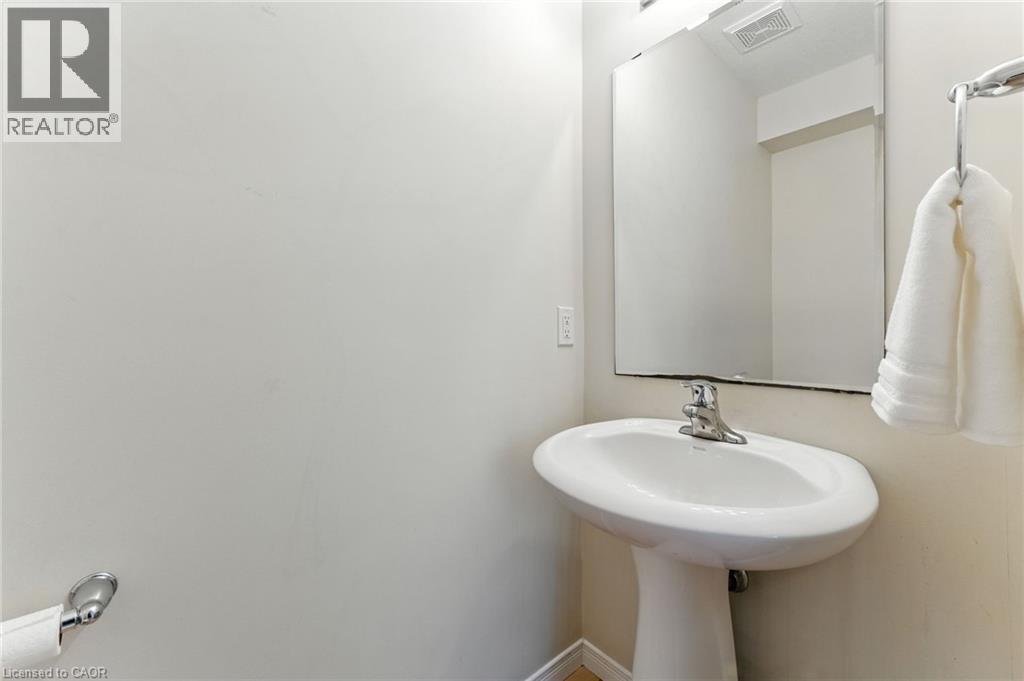 35 Mountford Drive Unit# 59, Guelph, Ontario  N1E 0G6 - Photo 15 - 40767016