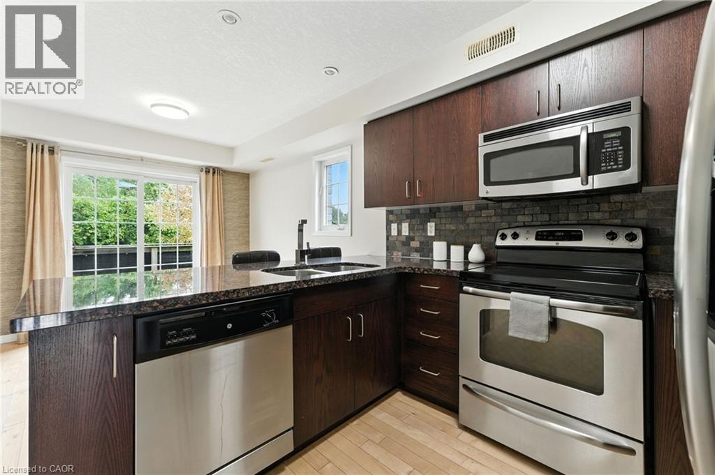 35 Mountford Drive Unit# 59, Guelph, Ontario  N1E 0G6 - Photo 10 - 40767016